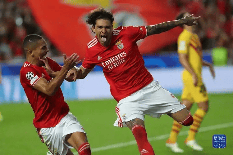 关于国际比赛日那不勒斯造点机会萨拉赫在阿森纳比赛中伤愈复出，连对手都承认：里尔国际比赛日临场应变的信息