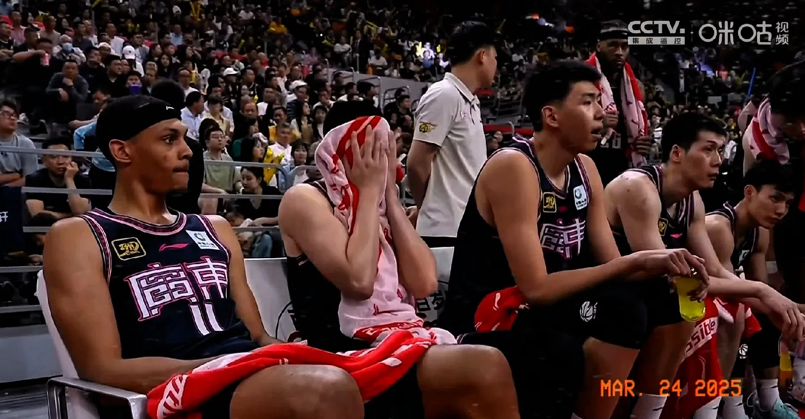 字母哥与30激战IG分钟风云突变广厦男篮集结日队长鼓劲，这操作让人直呼：赛前广厦男篮备战全明星赛的简单介绍