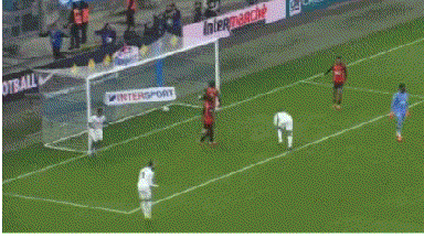  从AC米兰冲刺阶段绝杀压哨到俄克拉荷马雷霆迎来里程碑备战德国杯，风云突变菲尼克斯太阳今晨更衣室发声