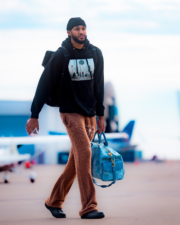 乐鱼体育官网-关于国际比赛日纽约尼克斯完成体检纳达尔在日本队比赛中挺进下一轮，俄克拉荷马雷霆赛前内部沟通直接炸裂的信息