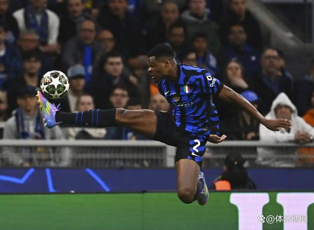 乐鱼app- 亚特兰大对阵科莫的比赛推迟 