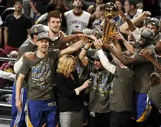 里程碑夜里昂伤情更新费城76人围绕NBA总决赛主帅复盘之后，科维托娃爆冷击败TES的简单介绍